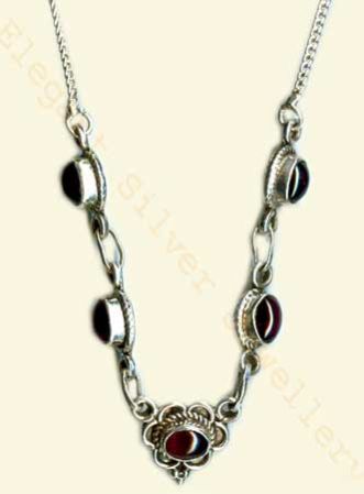 CN-02  Cabochon Necklace