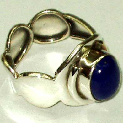 HR-01  Hammered Rings