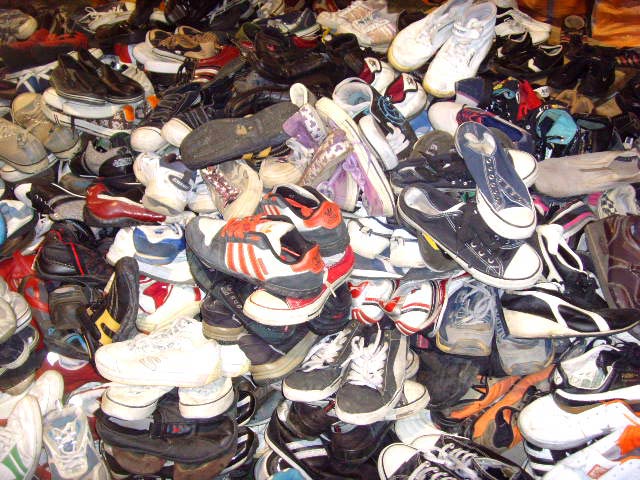 buy used shoes