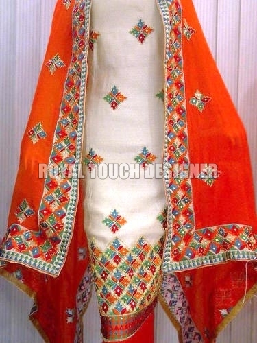 Buy phulkari suit in India @ Limeroad-vietvuevent.vn
