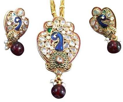 Peacock Pendant Set