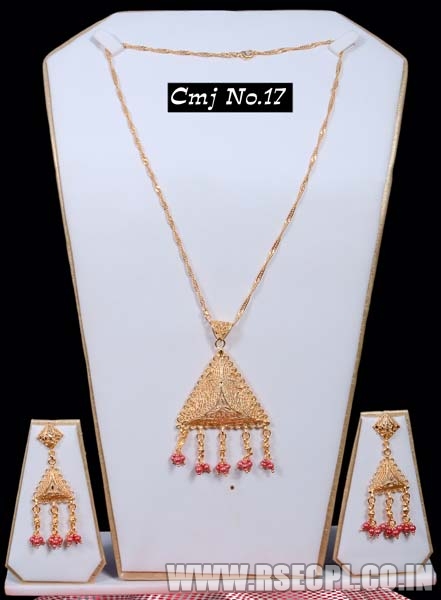 Necklace with Jhumar Pendent and Earrings