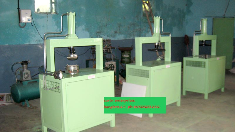 Multi Purpose Hydraulic Paper Cutting & Plate Forming Machine