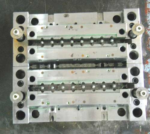 Drip Irrigation Cylindrical Dripper Mould