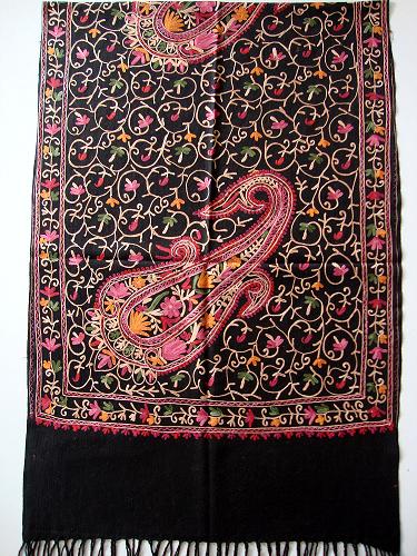 Fashion Embroidery Jaal on Semi Pashmina