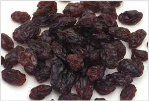 black raisins