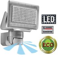 LED floodlight, Outdoor lighting, LED light fixture - PIR motion sensor.