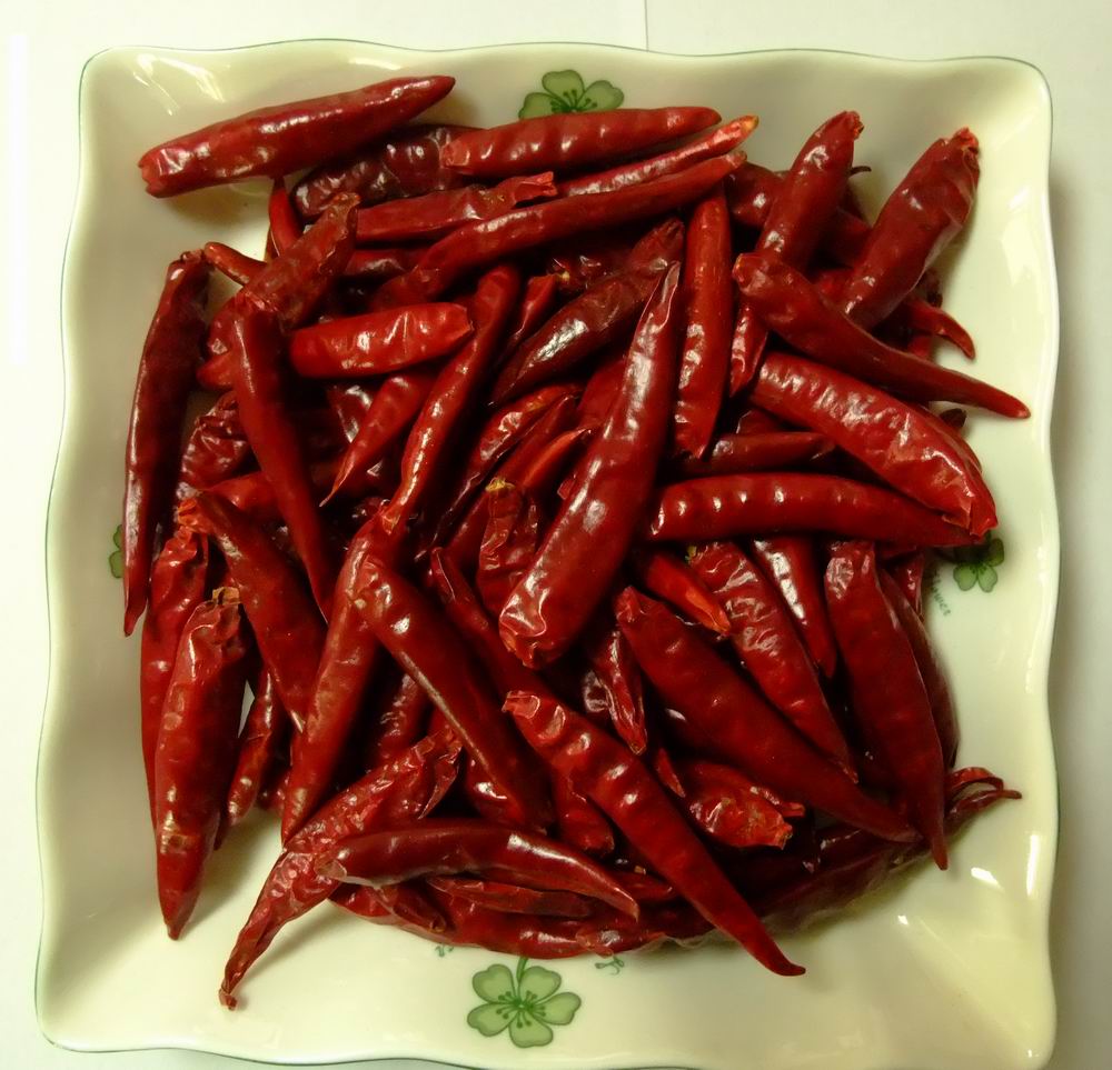 Eco Dried Whole Red Chilly