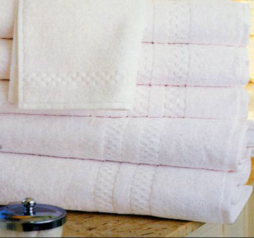 White Towel  (with Jacquard Terry Border)
