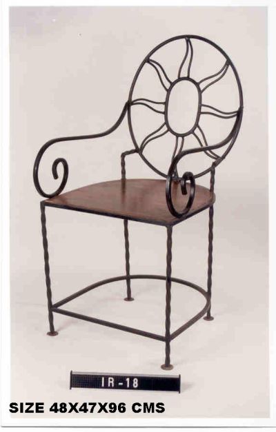 Iron Chairs - Ir 018