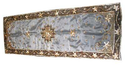 Embroidered Table Runner (DZRU 06)