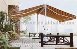 Retractable hut awning