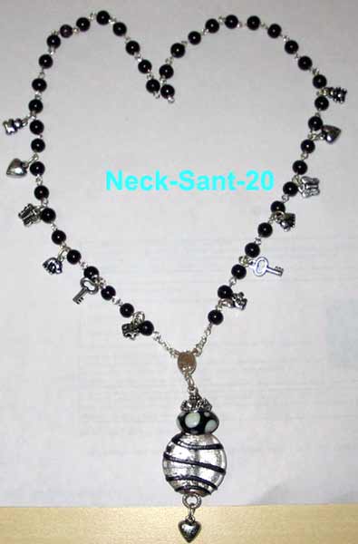 Glass Bead Necklace - 01