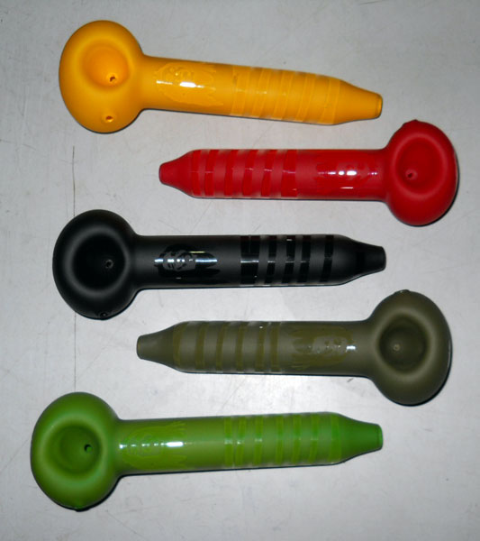 Glass Frost Pipes