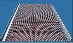 Vibrating screen mesh