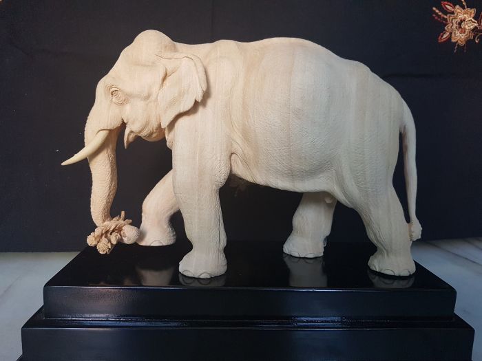 Wooden Elephant Statues, for Decoration, Color : White