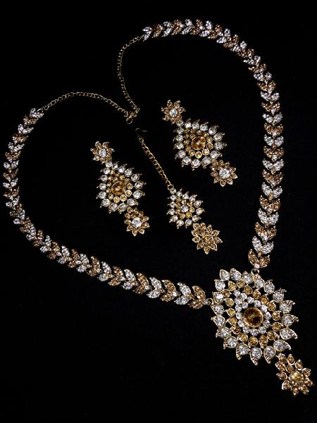 Stone Studded Long Necklace Set at Best Price in Asansol | Impex Fashions