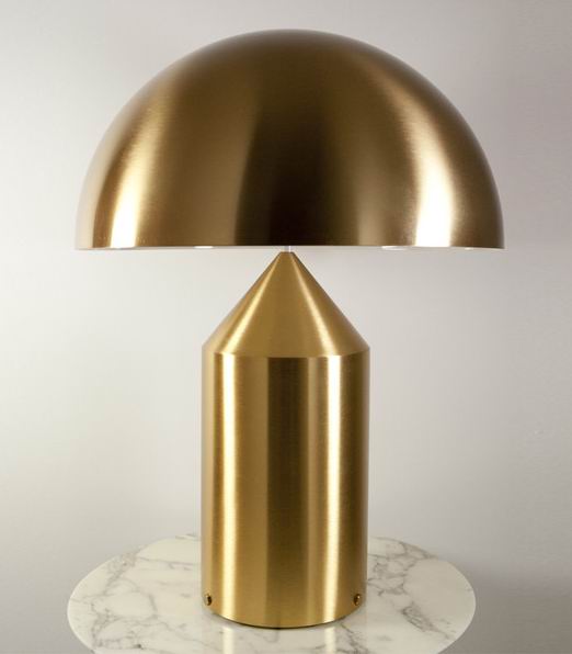 BRASS GOLD TABLE LAMP WITH METAL SHADE