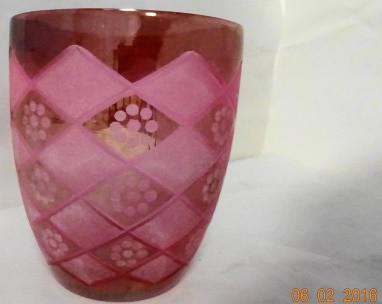 1049 Pink Glass Vase