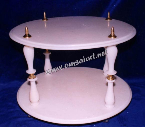 Marble Tables, Feature : Elegant looks, Super fine finishing, Intricate designing, Perfect polishing