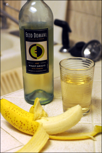 Banana Wine Manufacturer & Exporters from Coimbatore, India | ID - 500454