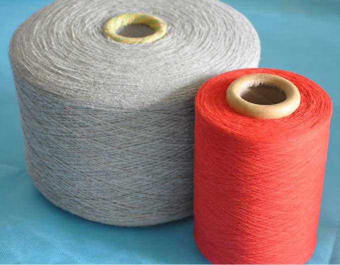 Polyester Cotton Blended Open End Yarn, for Fabric Use, Technics : Hand Made, Machine Made