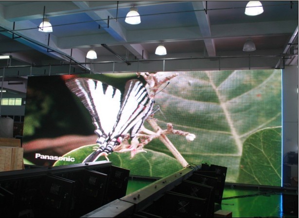 PH16 outdoor full color LED display