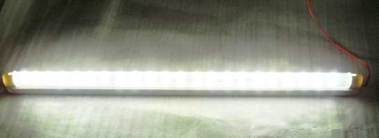 Led Tube Light 22w / 2200 Lumens / Cool White