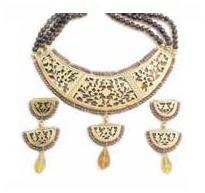 Metal Necklace Set