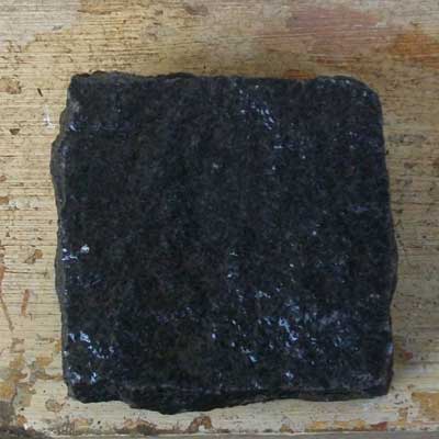 Black Granite Set Wet