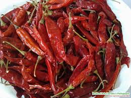 Dried red chillies