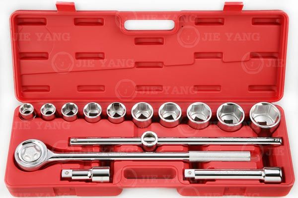 Three Fourth Inch Drive Socket Set
