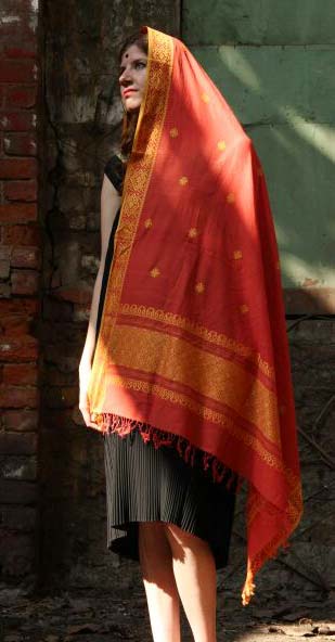 PURE  HANDLOOM  SCARVES