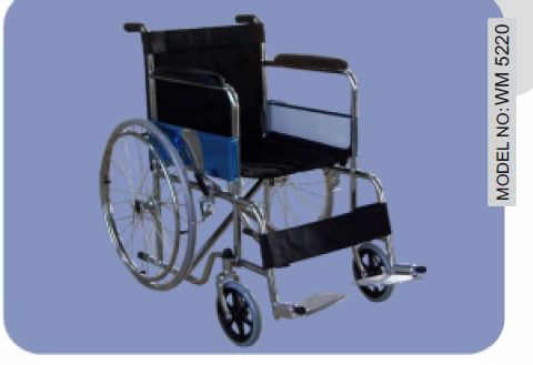 WM 5220 Folding Wheelchair