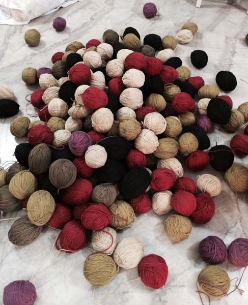 Sam Dyed Pure Wool Yarn, Packaging Type : Bulk