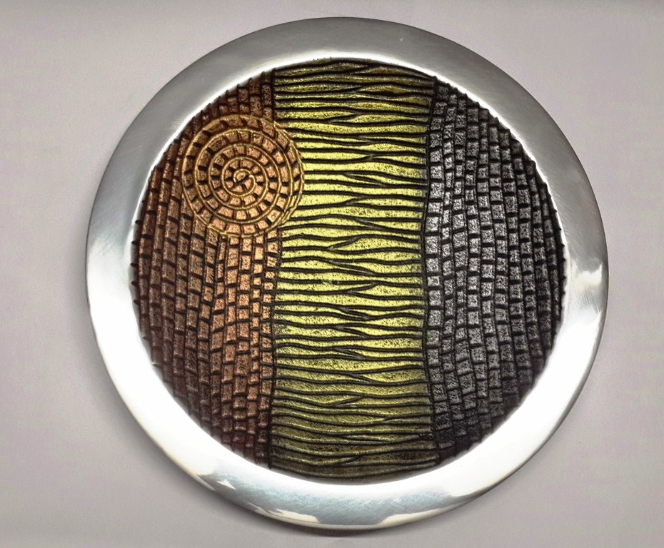 3 Tone  Round Platter 12inches