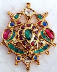 Antique kundan pendant