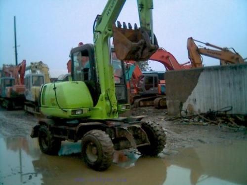Mini Wheel Excavator