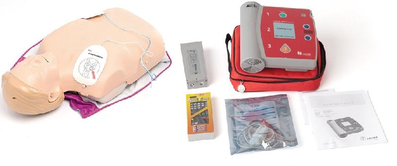 Little Anne  with AED Trainer