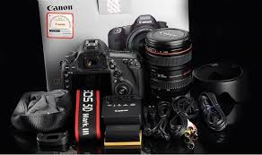 Canon Eos 5d 12.8mp Digital Slr Camera