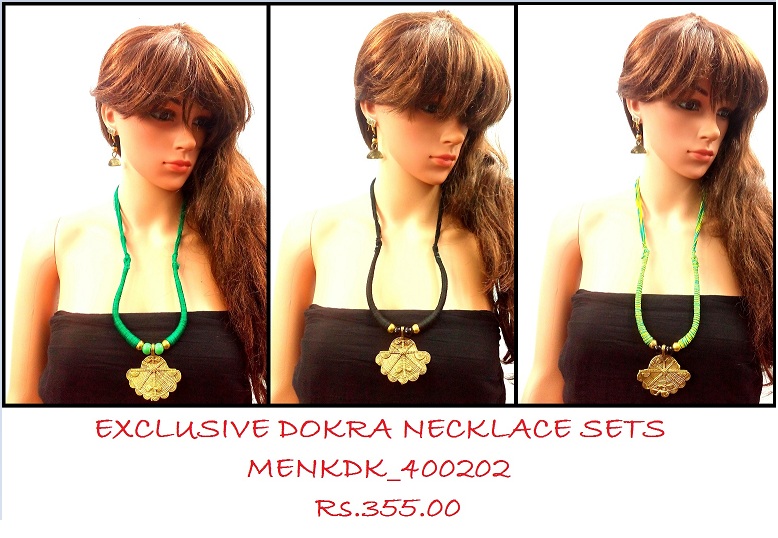 DOKRA Necklace An Earthy pendant set in a beautiful design