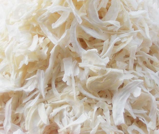 Flakes/Kibble dehydrated onion, Color : white