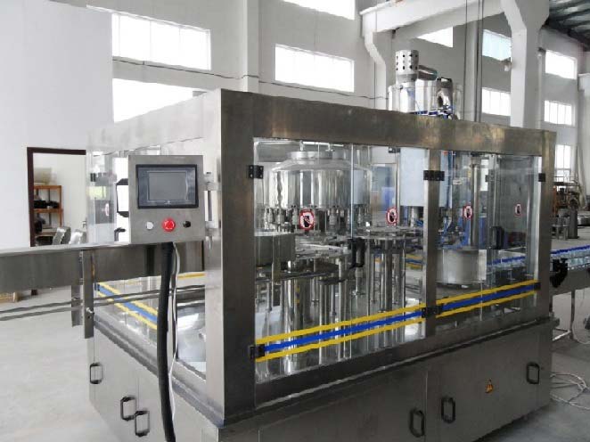 Carbonated Water Filling Machine