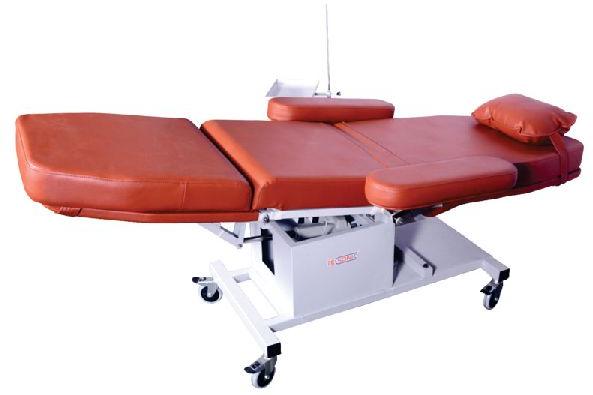 Automatic Donor Couch