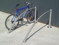 Non Polished Iron Bicycle Stand, Feature : Corrosion Proof, Easy To Connect, Flawless Finish, Good Quality