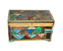 reclaimed wood colorful trunk