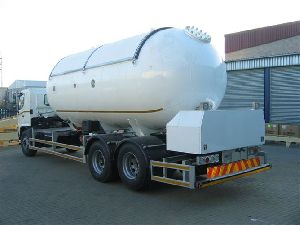LPG Bobtail Tanker