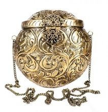 round style metal clutch