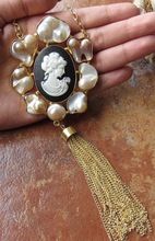 22 Carat Gold Plated Raw Pearl Lady Victoria Beautiful Necklace Jewelry
