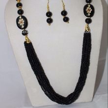 Black glass beads necklace